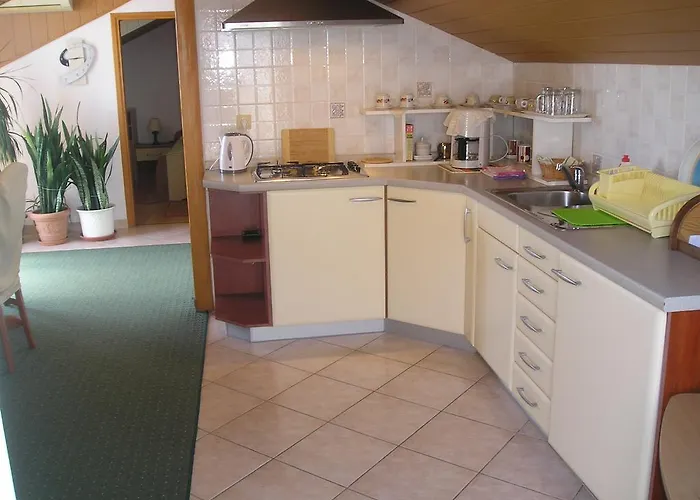 Апартаменты Family Ankica *